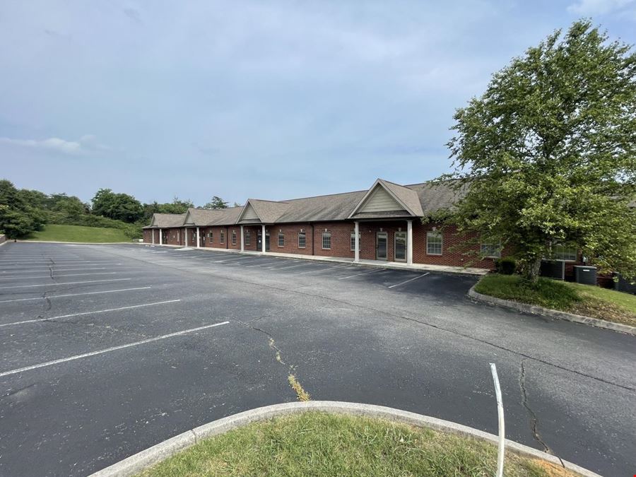 430 Montbrook Ln