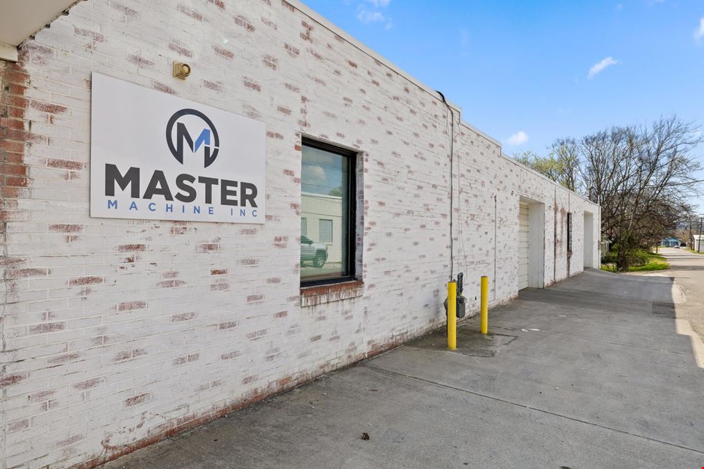 Office/Warehouse on Dodds Ave