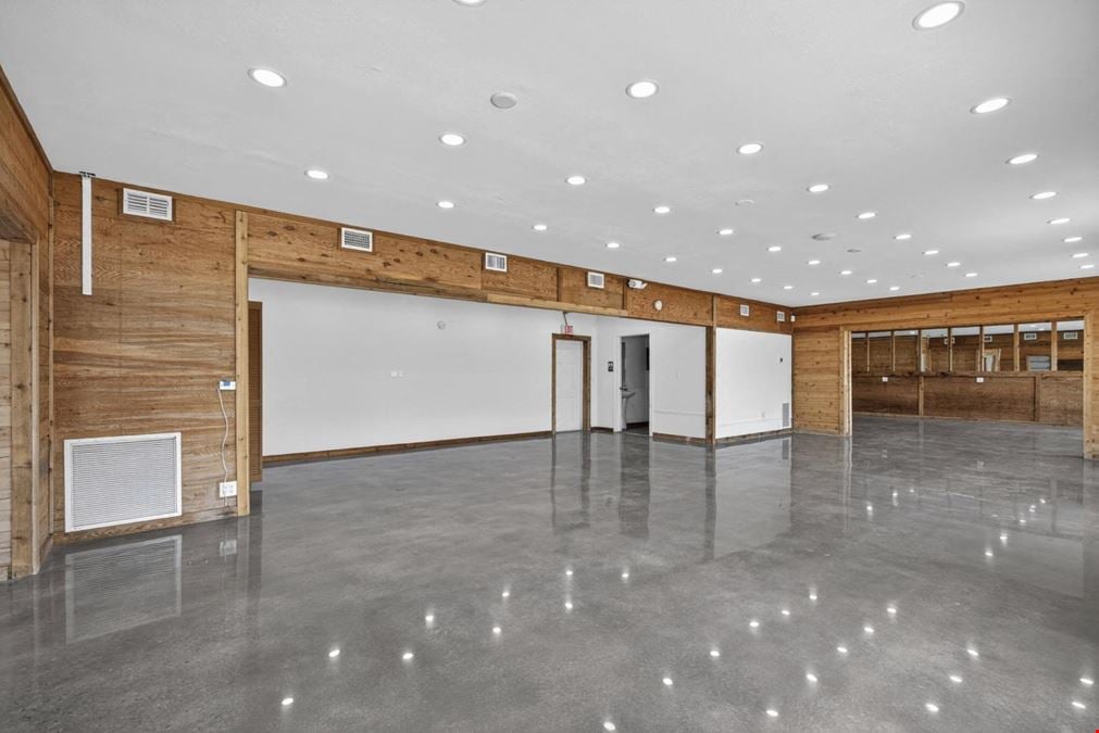 17707 San Carlos Blvd
