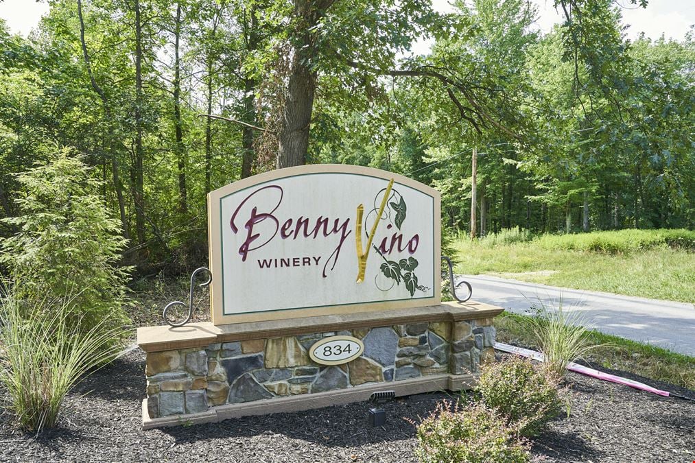 Benny Vino Urban Winery