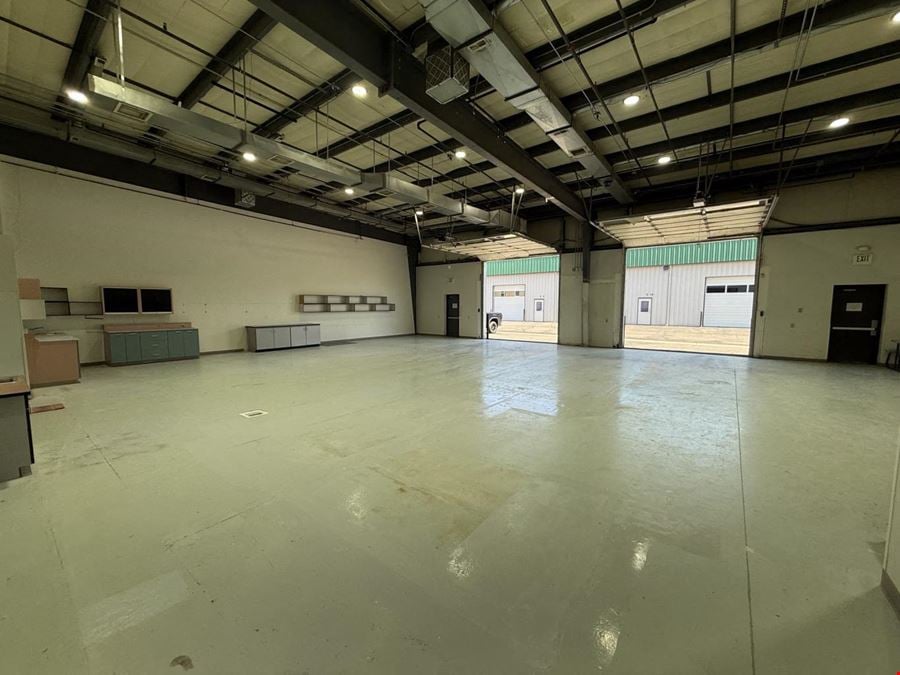 418 8th St SE Loveland B10-B11