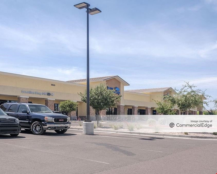 Artesian Marketplace - 2801-2975 East Ocotillo Road & 4080 South Gilbert Road