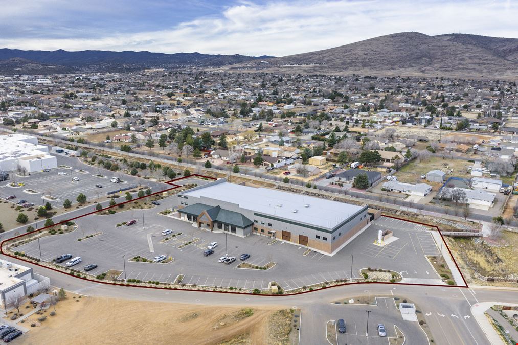 3600 North Glassford Hill Road