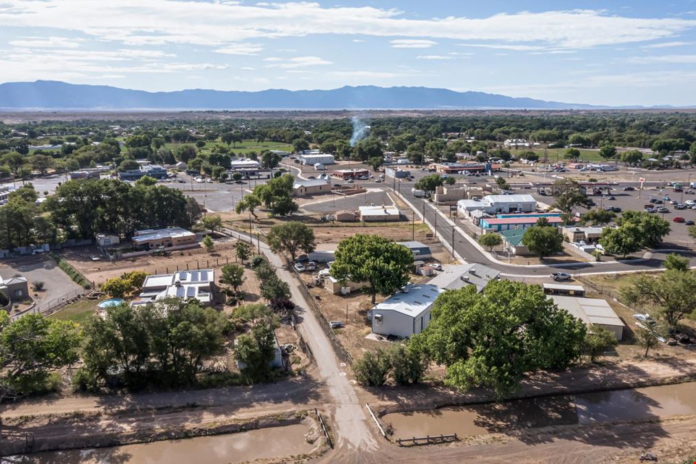 HEART OF LOS LUNAS SHOVEL READY DEVELOPMENT WITH APPROVED PLANS