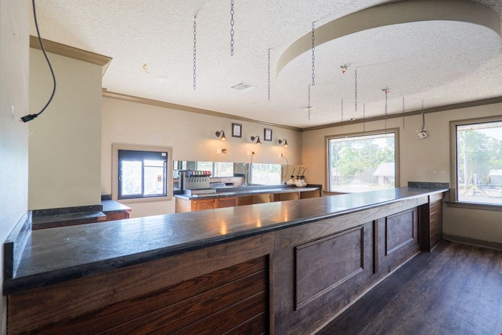 1305 Baytree Rd