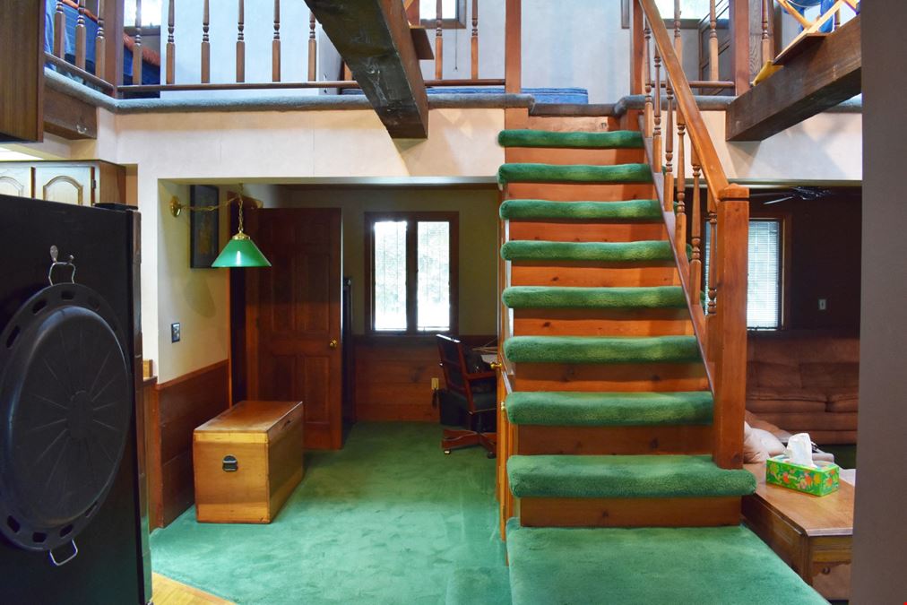 212 Janesville Ave
