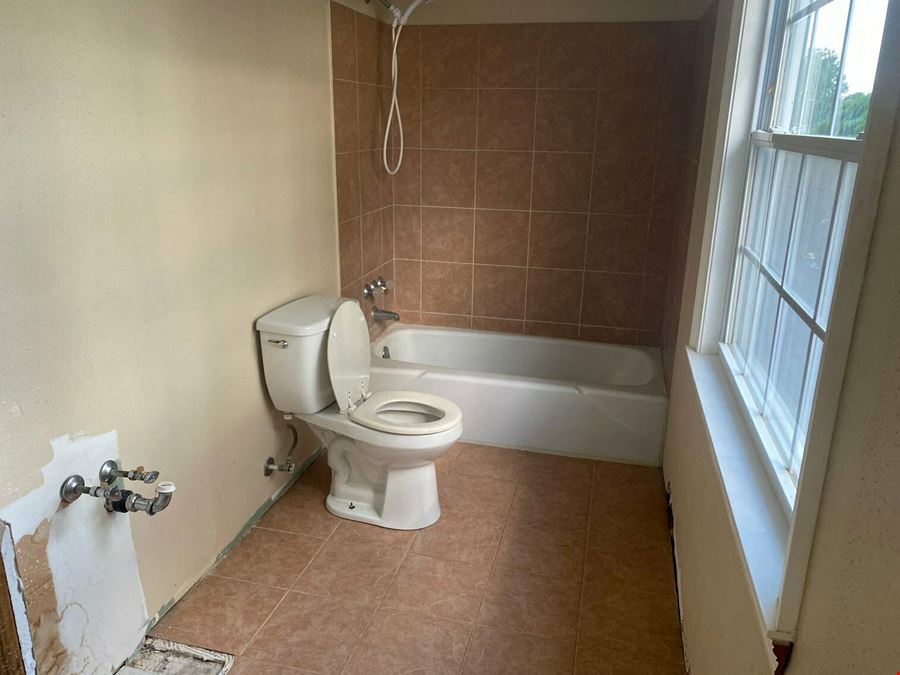 2125 South Glencove Lane