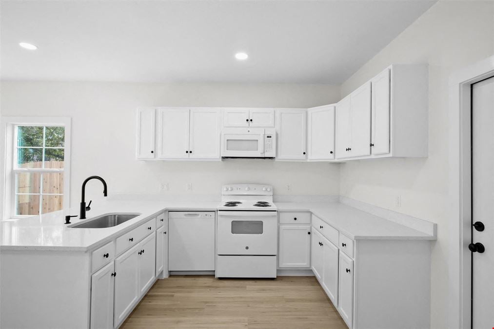 FOR RENT | 602 Sheeley Street