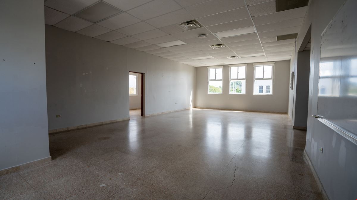 Professional Office Spaces @ Aguadilla - For Sale & Lease