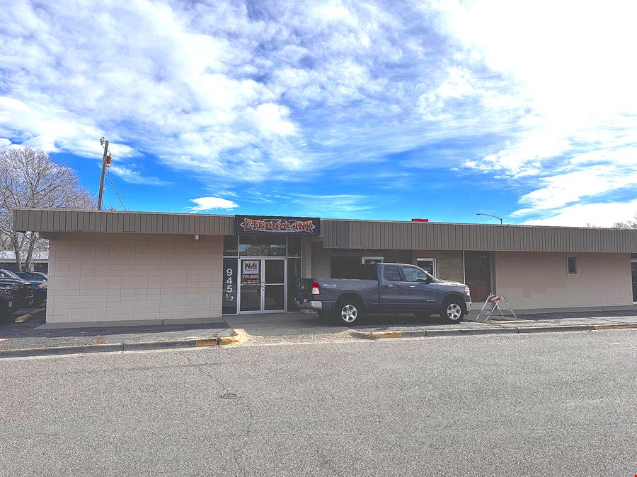 Grand Avenue Retail