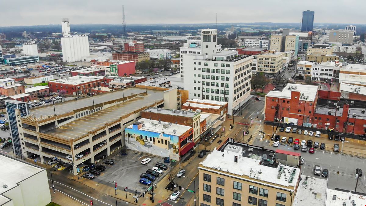 7,529 SF 100% Leased - Restaurant and Loft Apartments For Sale In Downtown Springfield