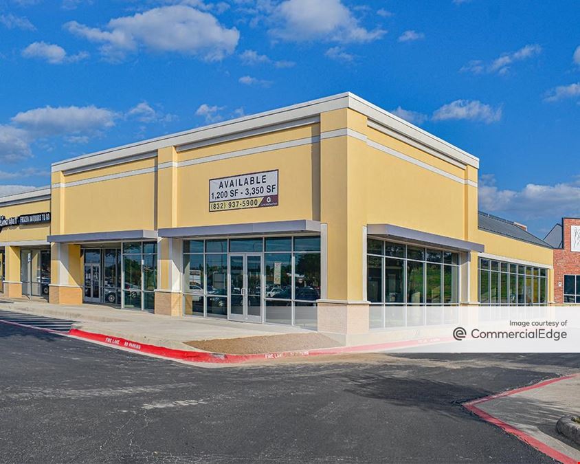 Green Oaks Plaza