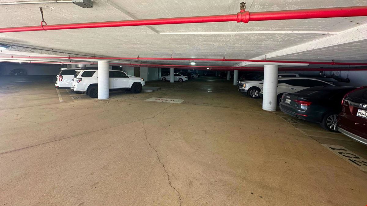 PRIME OFFICE AT I-30 & SUMMIT