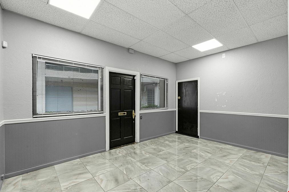 220 Palmetto Ave