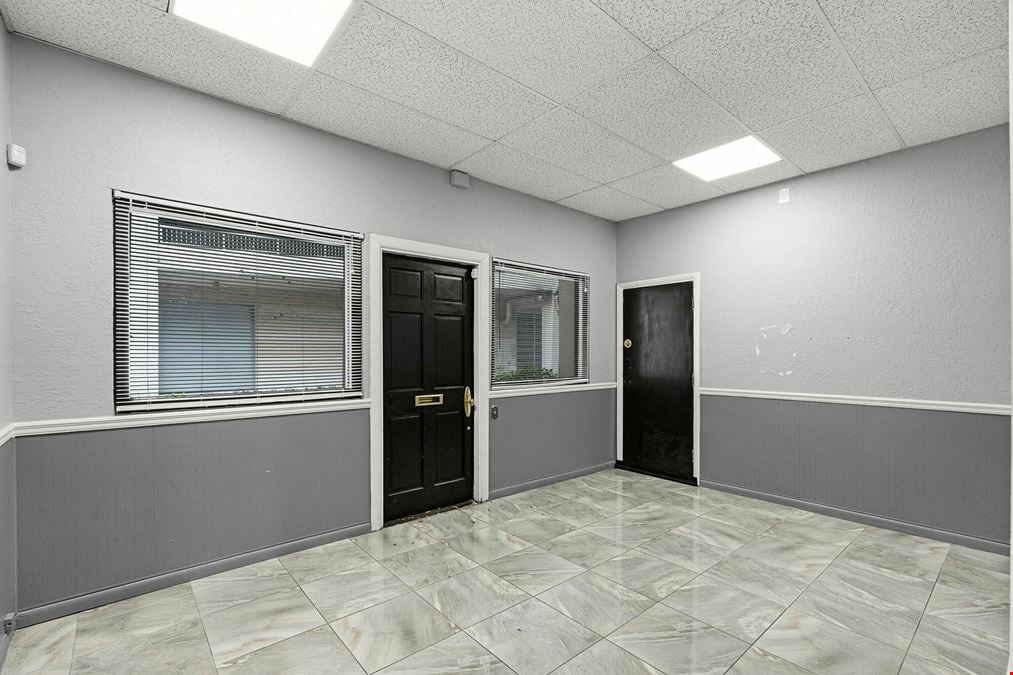 220 Palmetto Ave