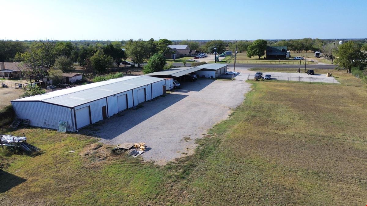 Industrial Building on Highway 21