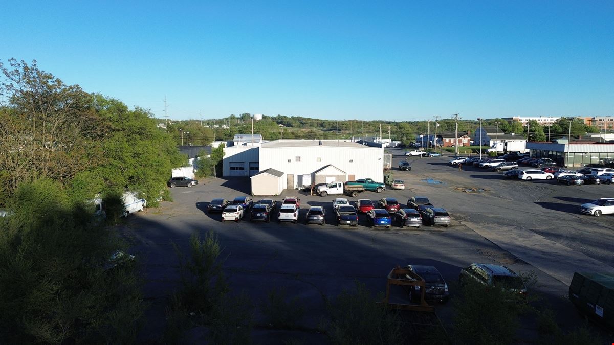 2675 S Main St Building