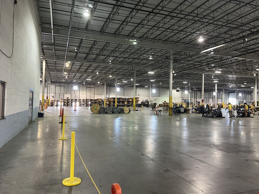 Manufacturing - Distribution Facility
