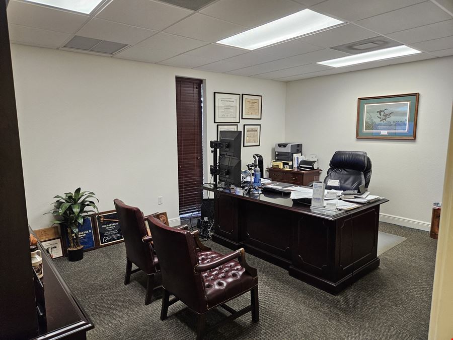 1400 East Oakland Park Boulevard, Ste. 100 & 102