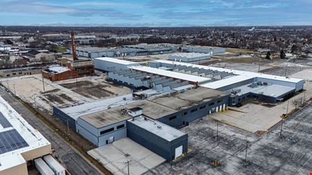 Preview of Industrial space for Rent at 4701 W Greenfield Ave