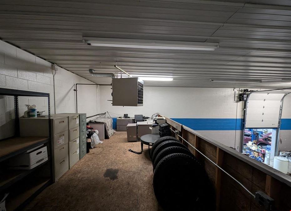 2234 W Townline Rd Warehouse