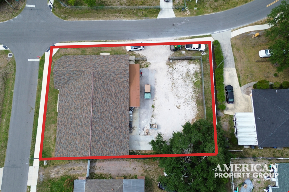 Palmetto Warehouse with Fenced Parking/Storage