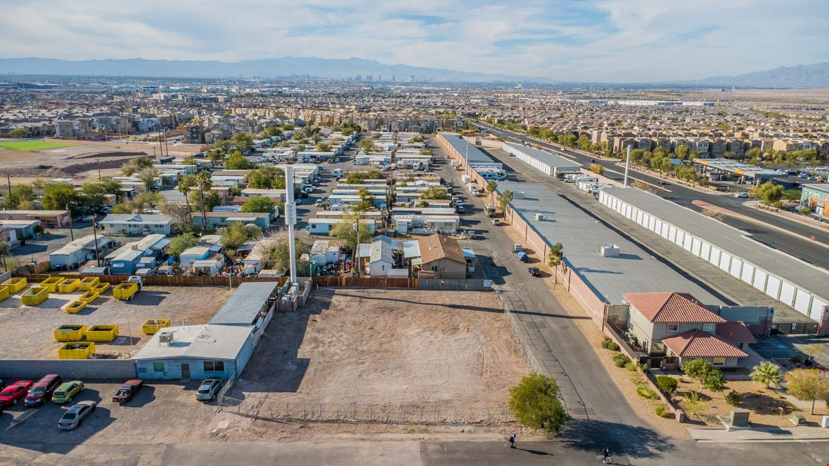 721 E. Lake Mead Pkwy.