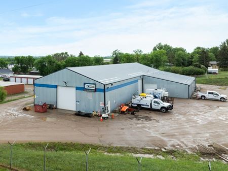 Preview of Industrial space for Sale at 1609 33rd St SW