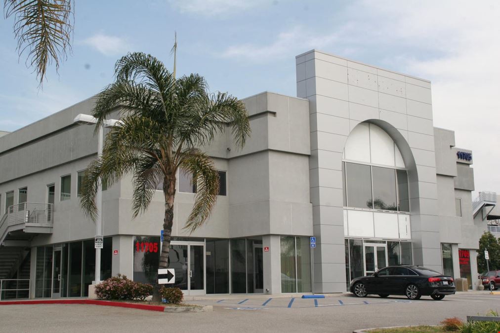 11705 Valley Blvd