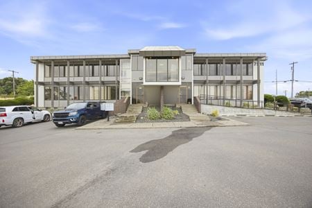 Preview of Office space for Rent at 7511 W Arrowhead Ave, Ste H