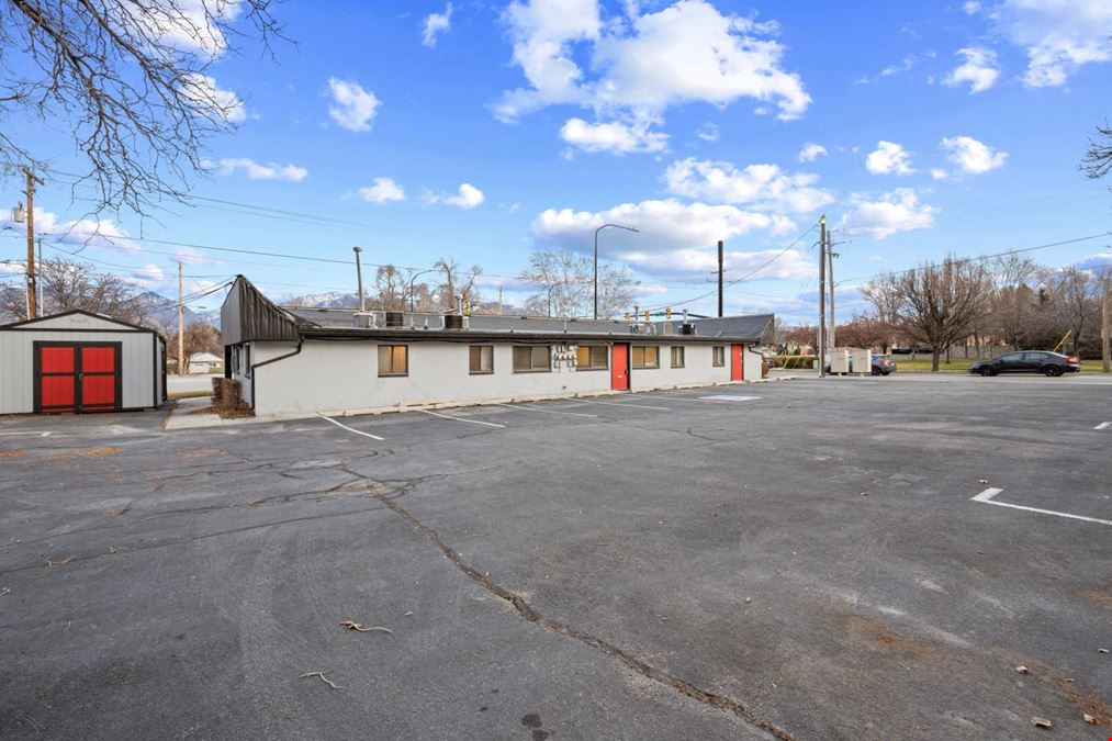 9386 S Redwood Rd