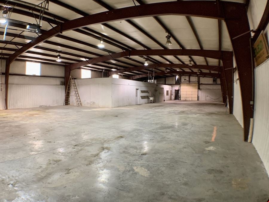 3379 N Farm Road 209