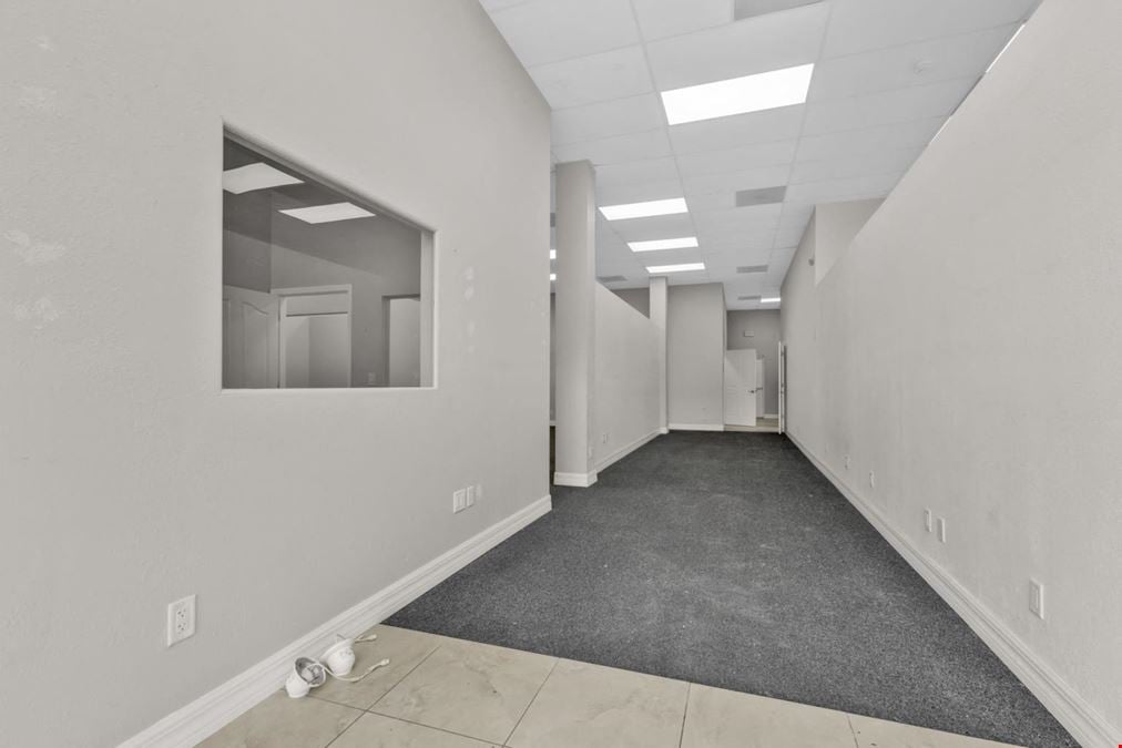4694 Tamiami Trail