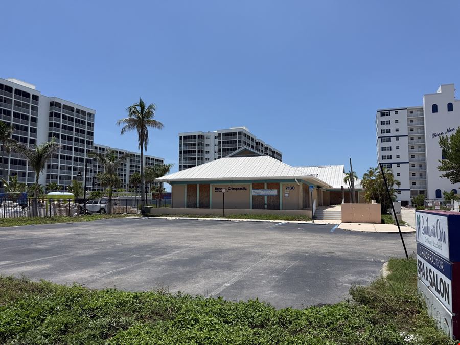 Newton Plaza