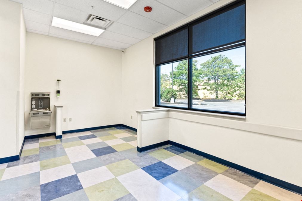 Standalone Medical/Retail Building