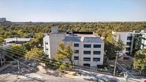 The Park at Red River | 3200 Red River Street