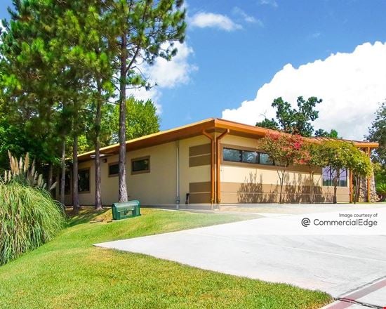 Preview of Office space for Rent at 18059 Highway 105 West