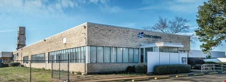 Preview of Commercial space for Rent at 3495 Lamar Ave