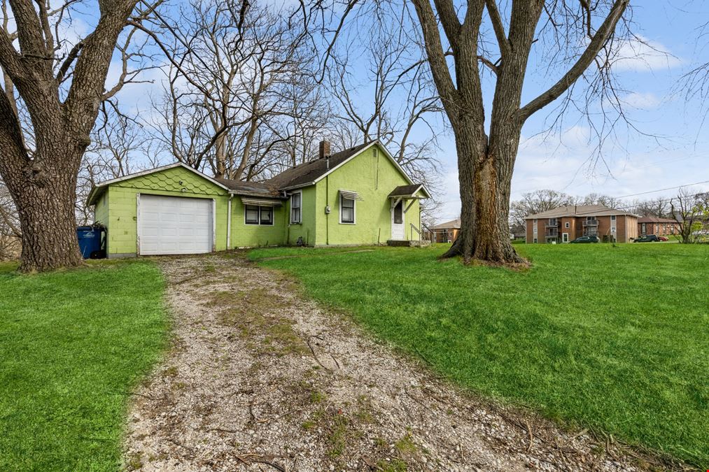 4150 E. University Avenue
