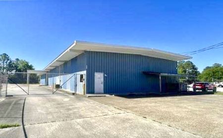 Preview of Industrial space for Rent at 706 Anchors Street
