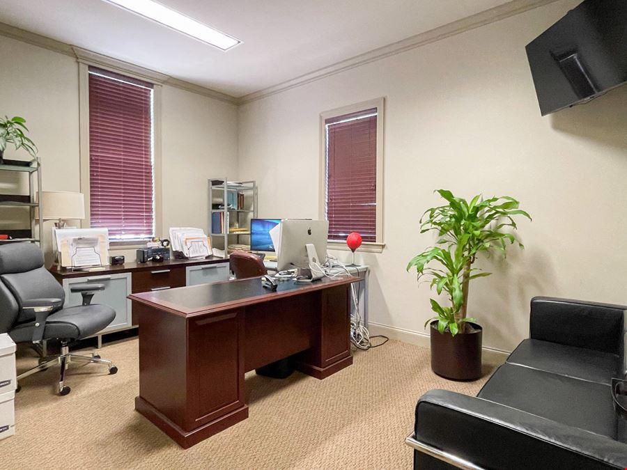 Professional Office Space for Lease Bordering River Ranch