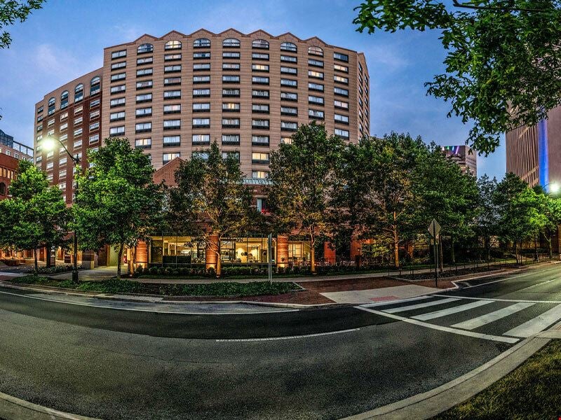 55 E Nationwide Blvd