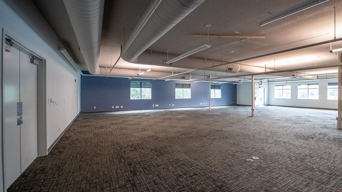 Office Opportunity Along the West Circle Drive Corridor