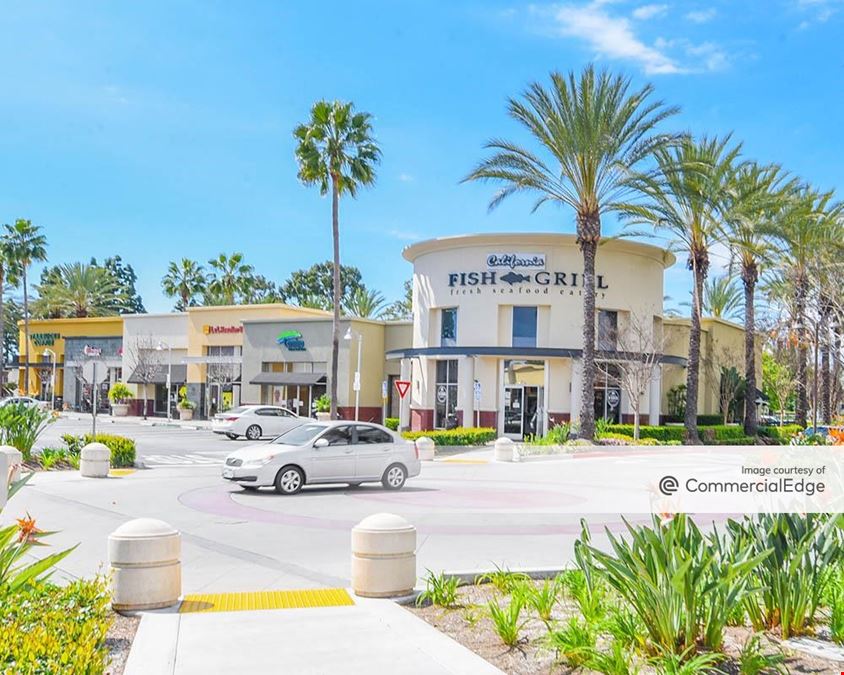 Cerritos Promenade