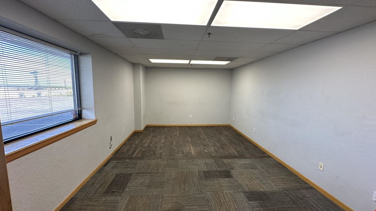4350 Highway 66 – 13655 Deere Court