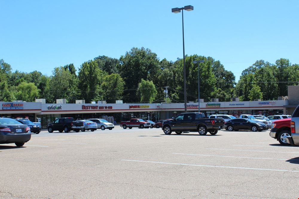 TJ Maxx Anchored Shopping Center in Vicksburg | Pemberton Plaza