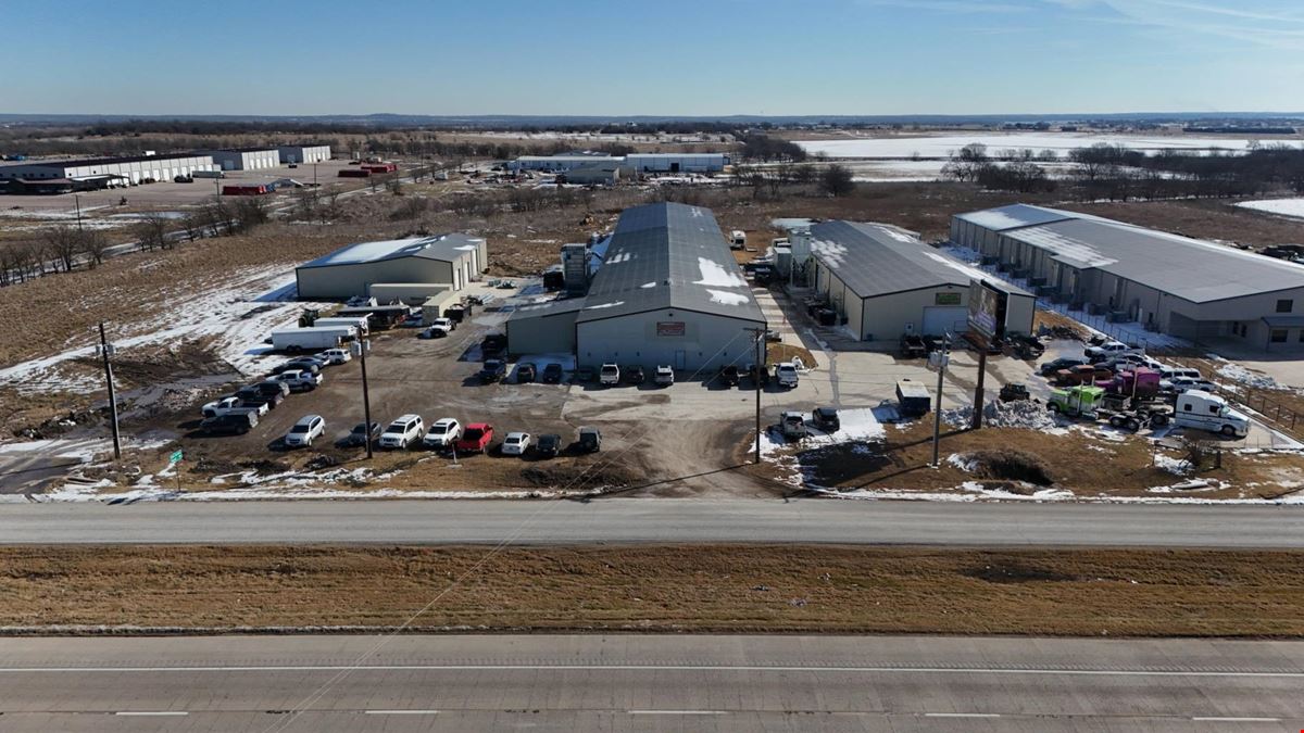 12699 I-35