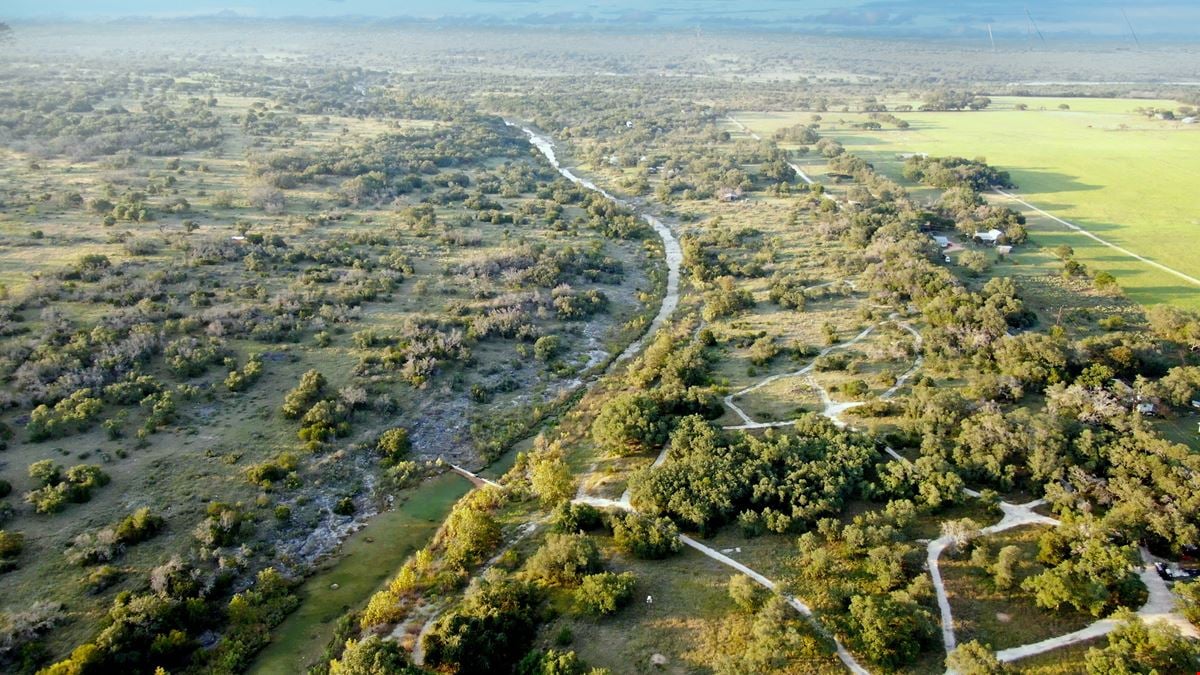 35 AC on Rocky Creek and W Hwy-290