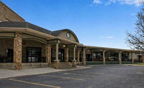 638 Lake St. - NEW PRICE! 24,320+/- SF RETAIL SPACE - INVESTMENT OPPORTUNITY