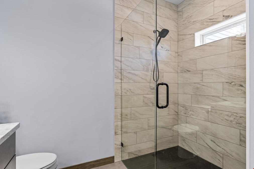 Modern Home in SW Rochester